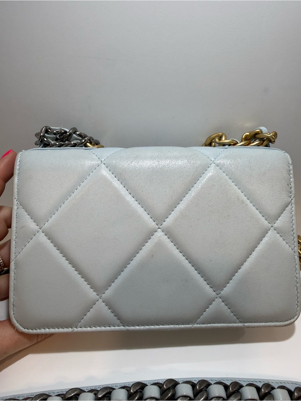 Chanel Light Blue Lambskin Wallet on Chain Crossbody Bag - Picture 3 of 13